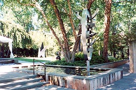 [photo, Sculpture Garden, Baltimore Museum of Art, Art Museum Drive, Baltimore, Maryland]