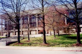 [photo, Murphy Courts of Appeal Building, 361 Rowe Blvd., Annapolis, Maryland]