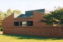 [photo, Caroline County Hargreaves District Court/Multi-Service Center, 207 South Third St., Denton, Maryland]